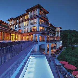 Ξενοδοχείο Schloss Luxury Retreat & Cultural Hideaway