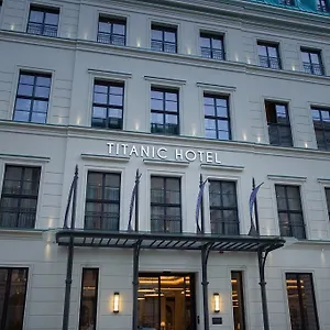 ***** Hotel Titanic Gendarmenmarkt Niemcy