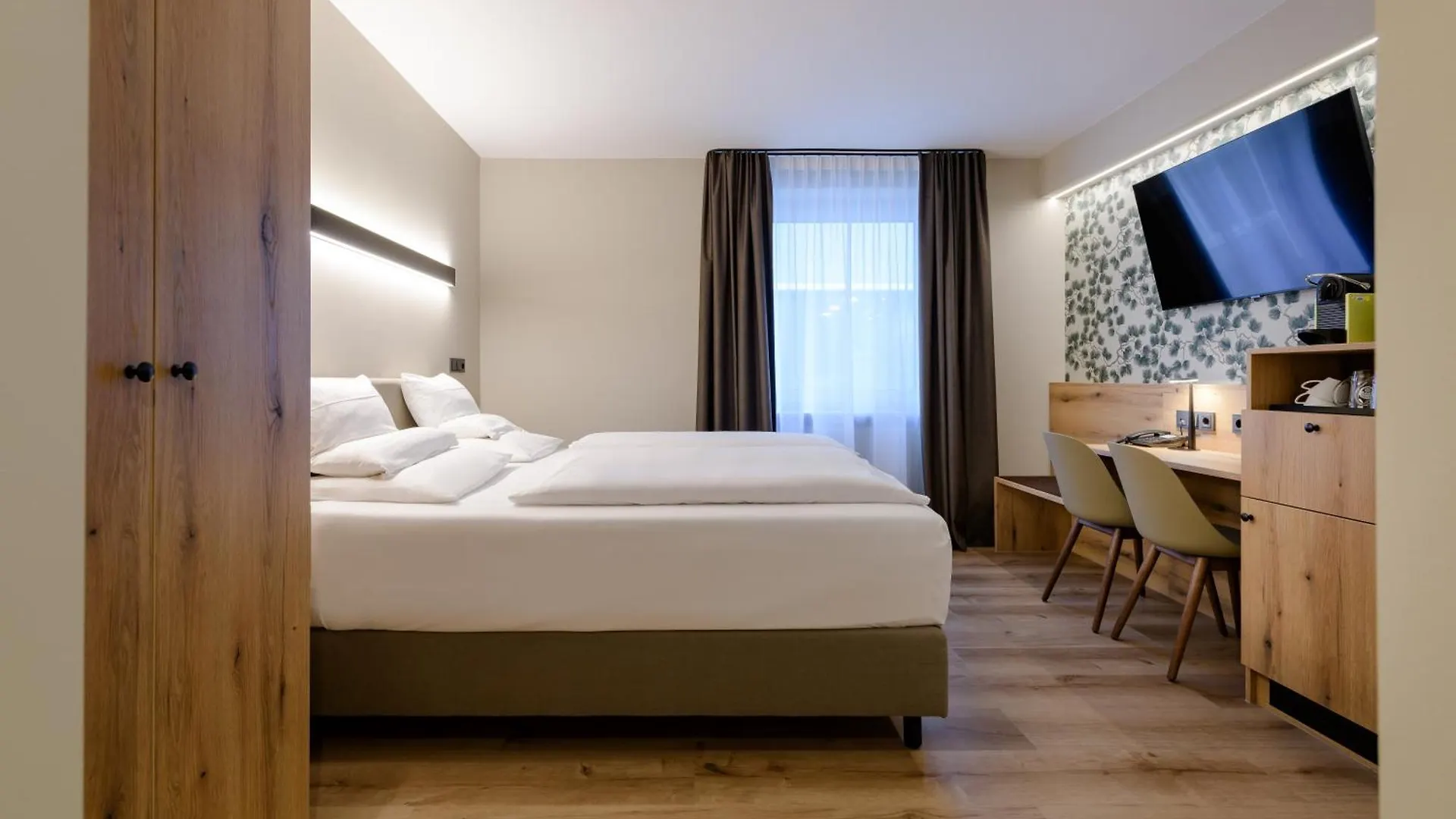 Mercure Hotel Muenchen Altstadt 3*, Munich Germany