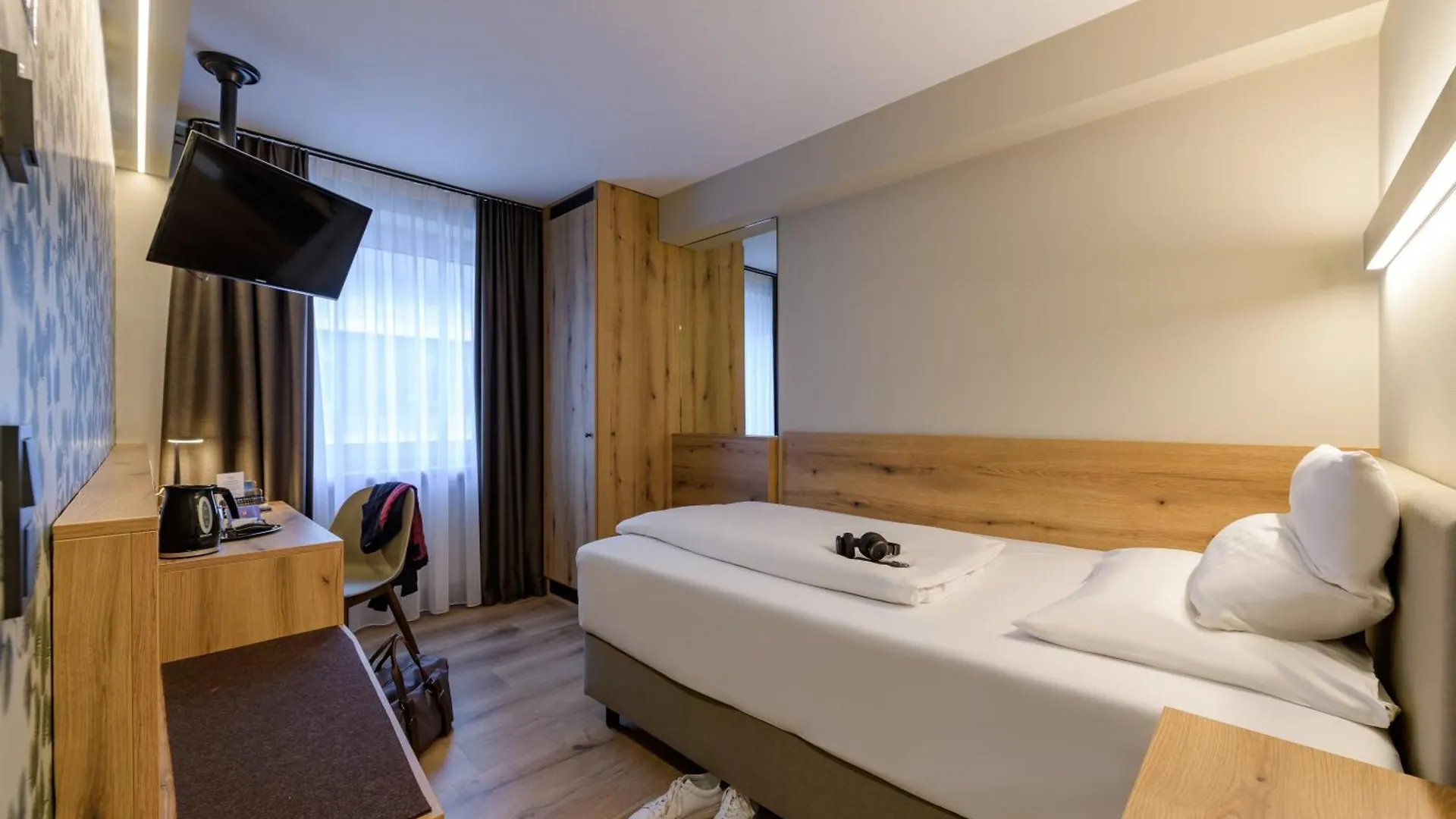 Mercure Hotel Muenchen Altstadt 3*, Munich Germany